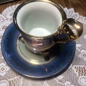 Porcelain & Gold Teacup and Saucer for One